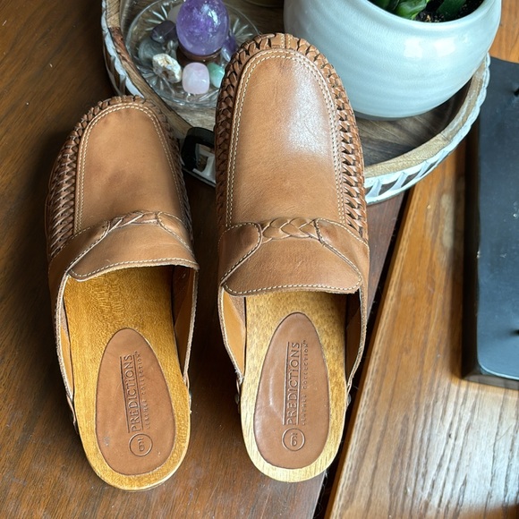 Predictions Leather Collection Tan Leather Vintage Clogs Sz 9 - Picture 4 of 13